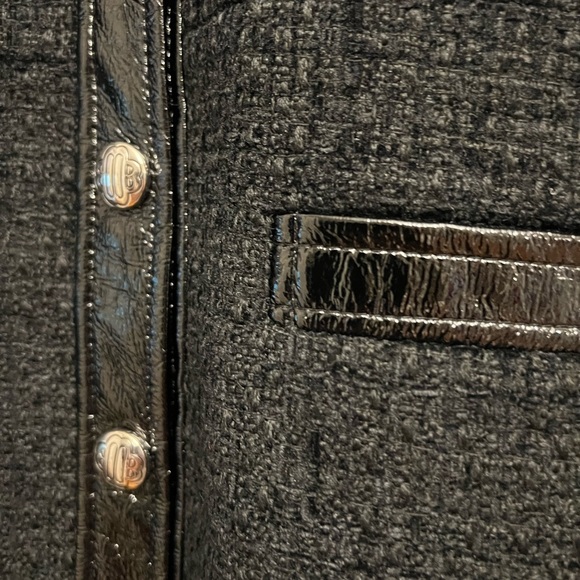 Maje Medium twill vinyl print mini dress - Picture 7 of 10